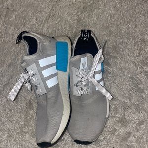 Adidas sneakers kids 5.5